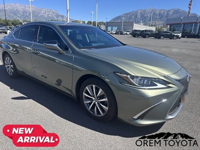 2020 Lexus ES ES 300h
