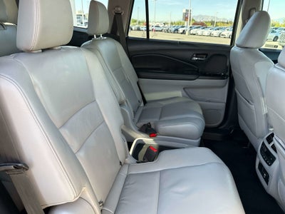 2021 Honda Pilot Touring 7-Passenger