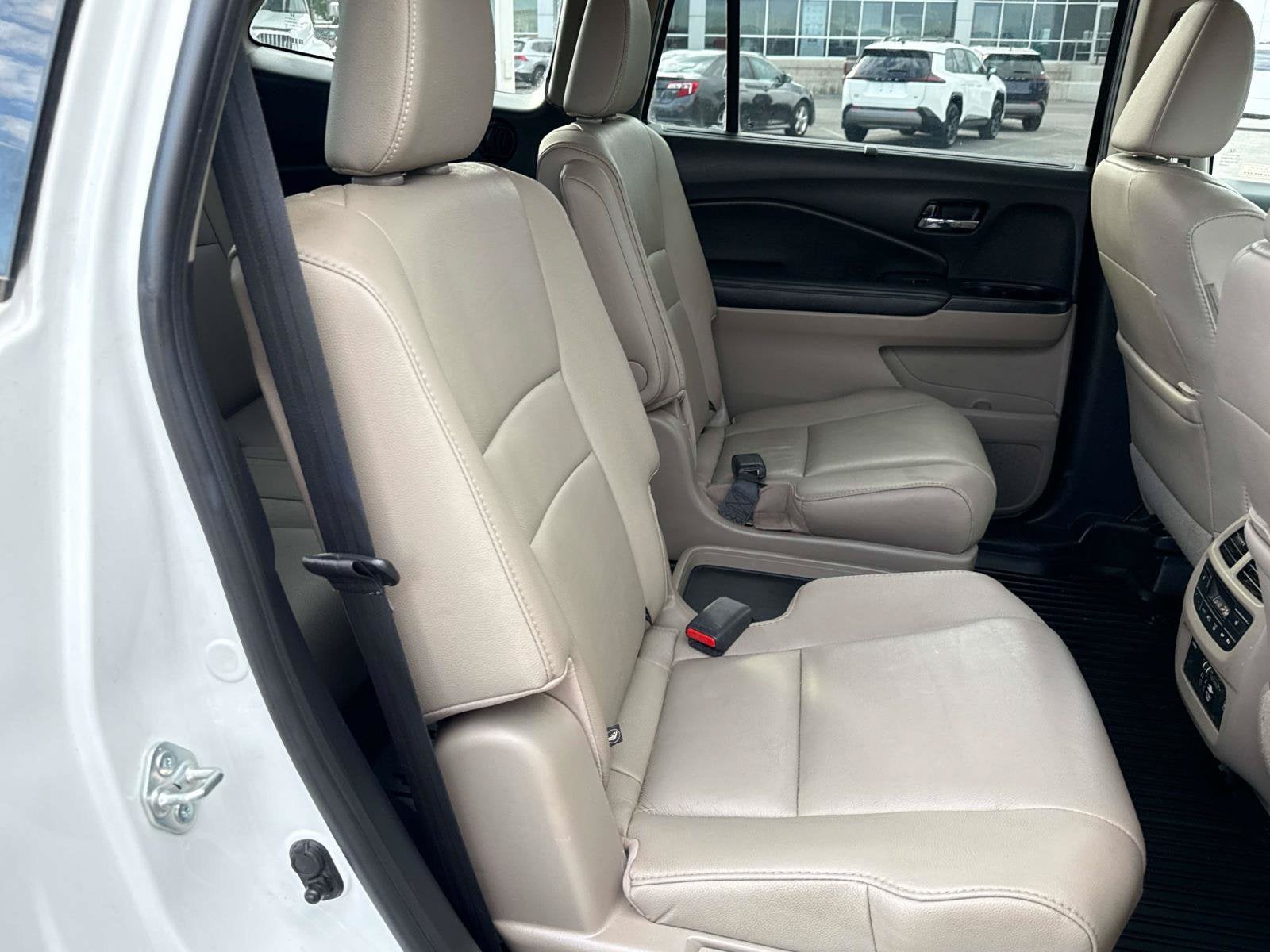 2021 Honda Pilot Touring 7-Passenger