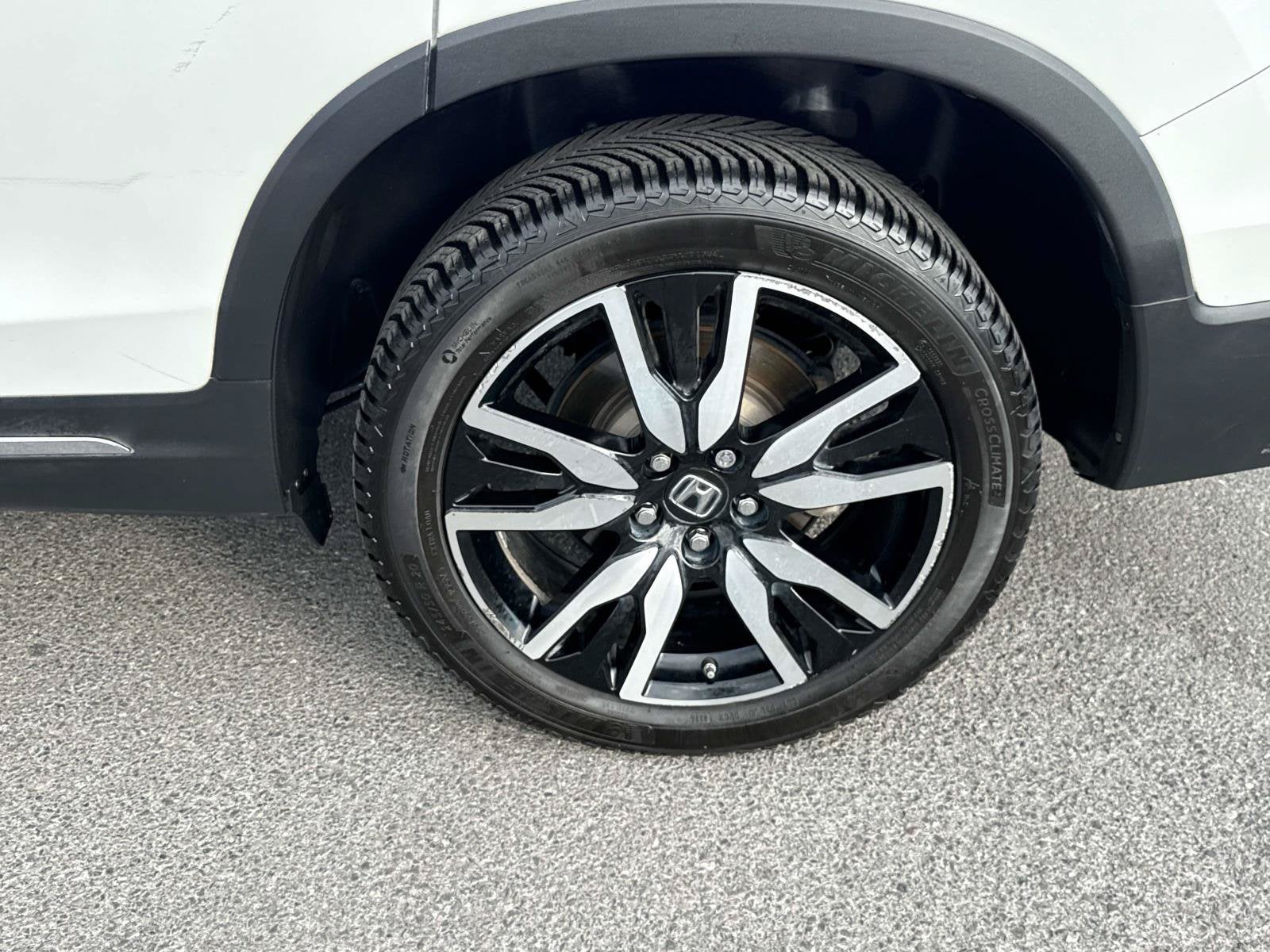 2021 Honda Pilot Touring 7-Passenger