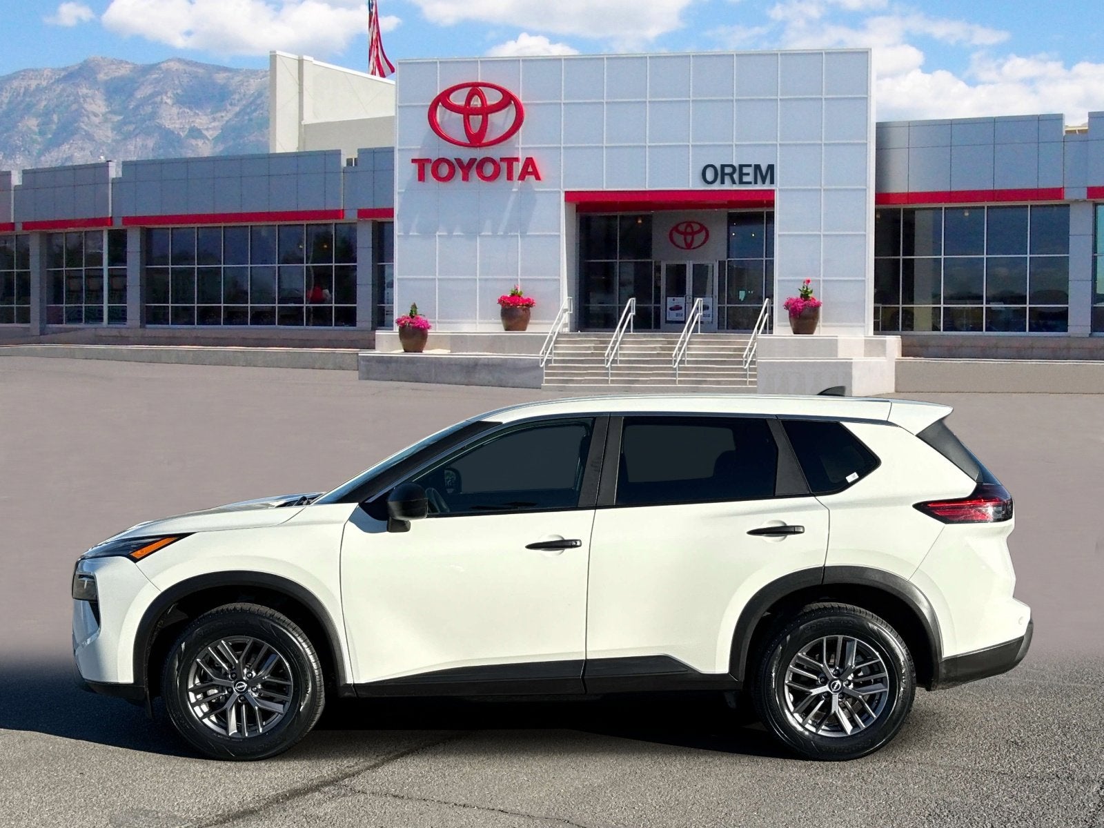 2024 Nissan Rogue S