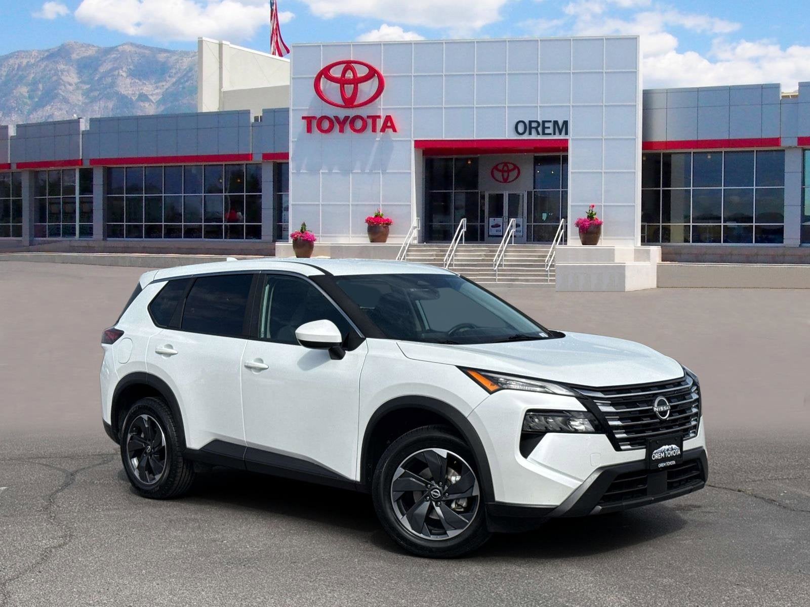2025 Nissan Rogue SV AWD's photo