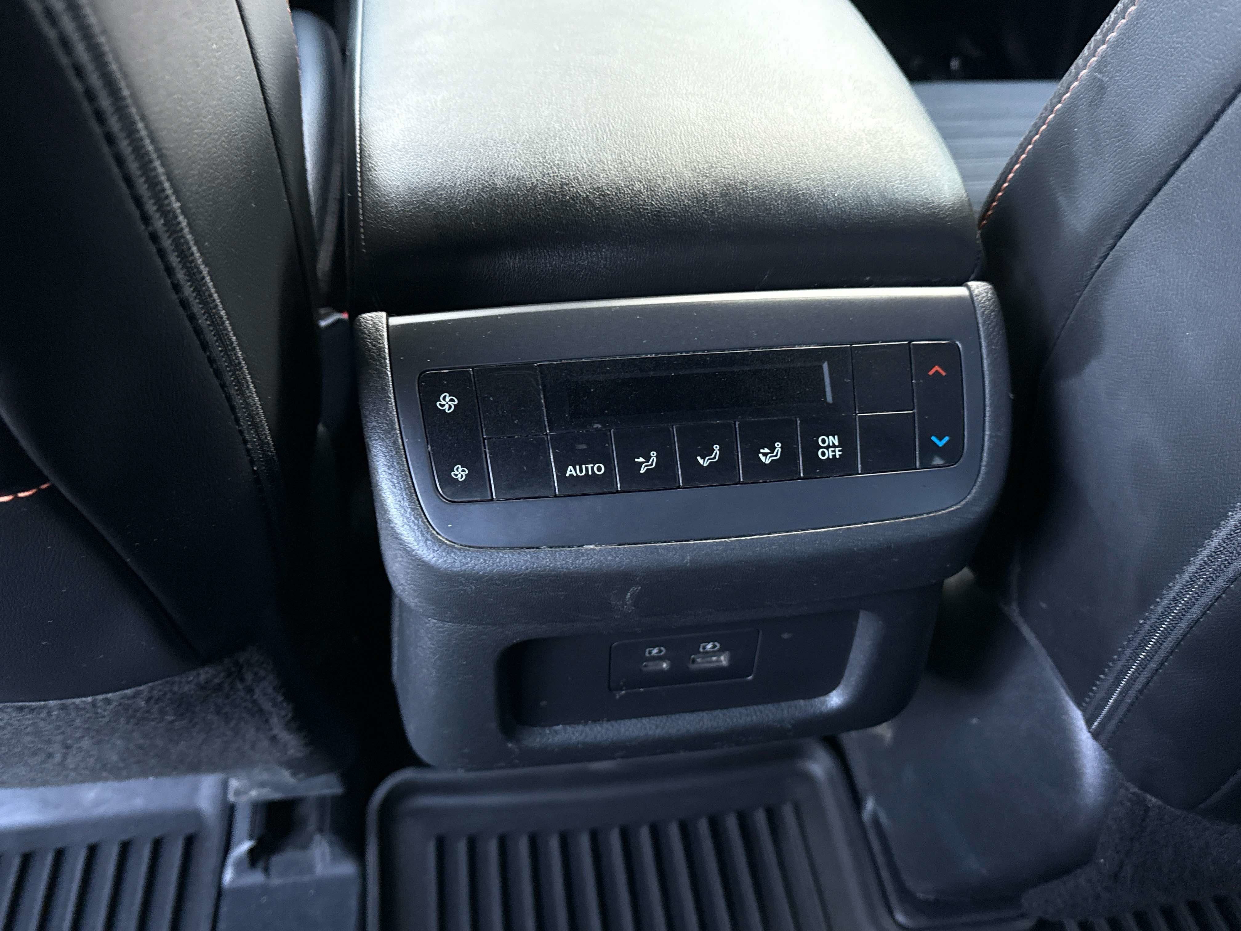 2024 Nissan Pathfinder Rock Creek - Photo 14