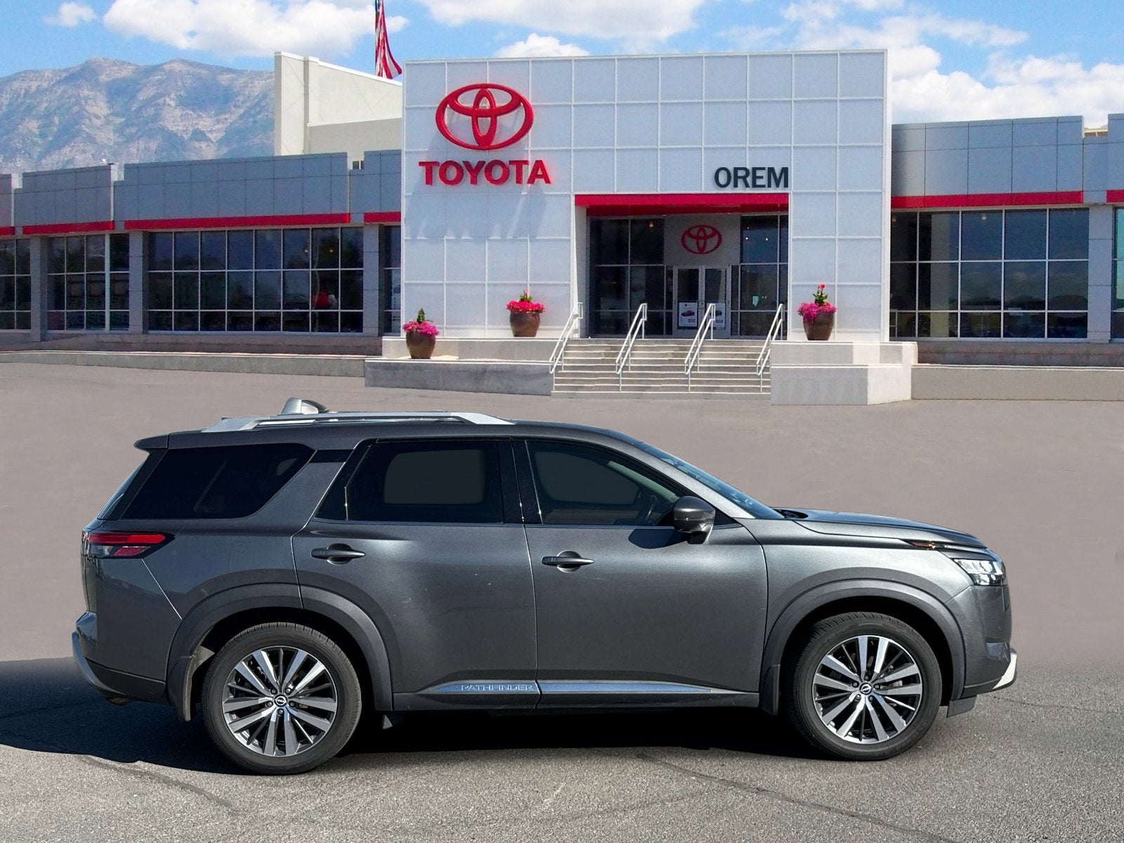 2022 Nissan Pathfinder Platinum