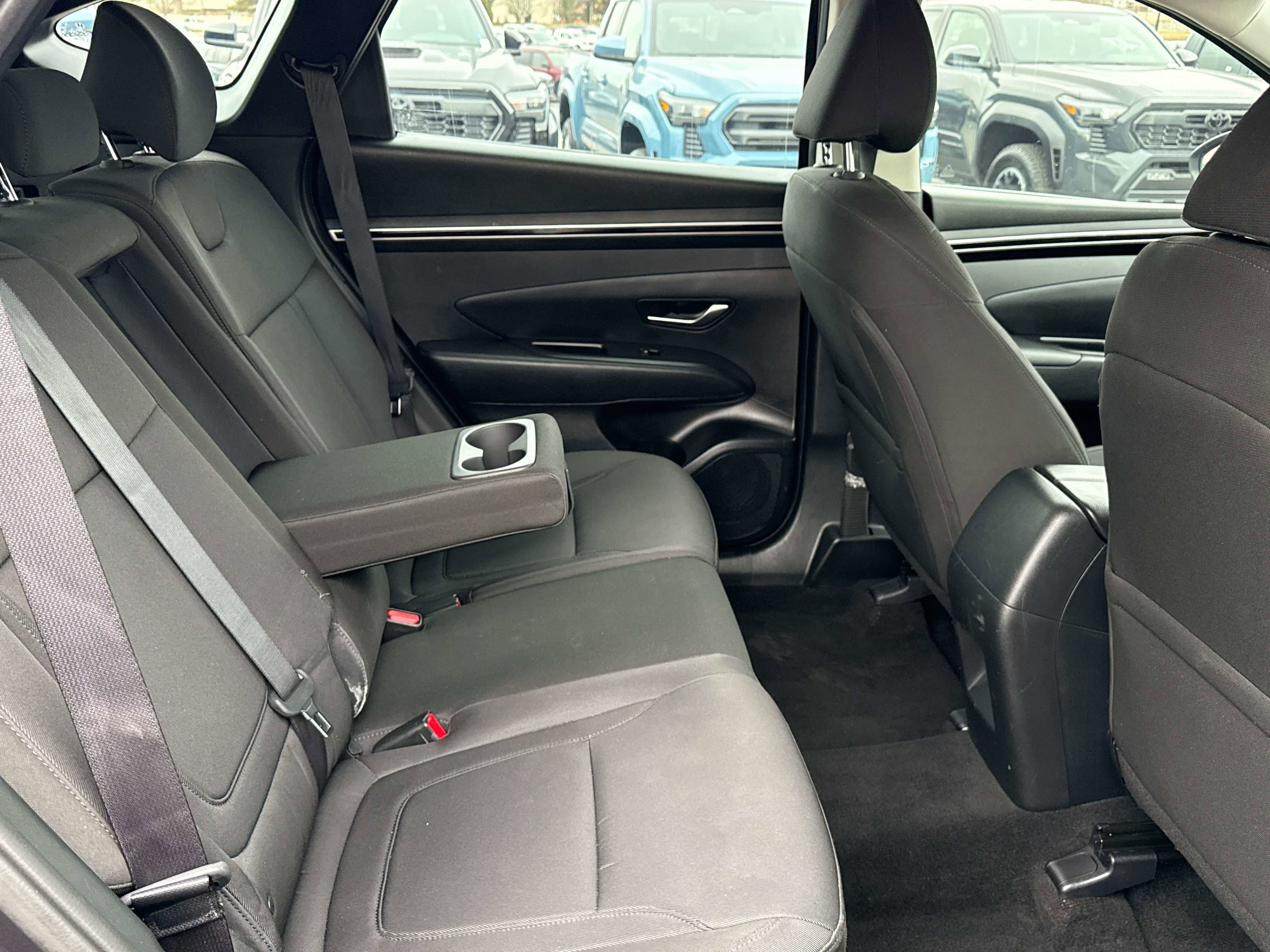 2022 Hyundai Tucson SE