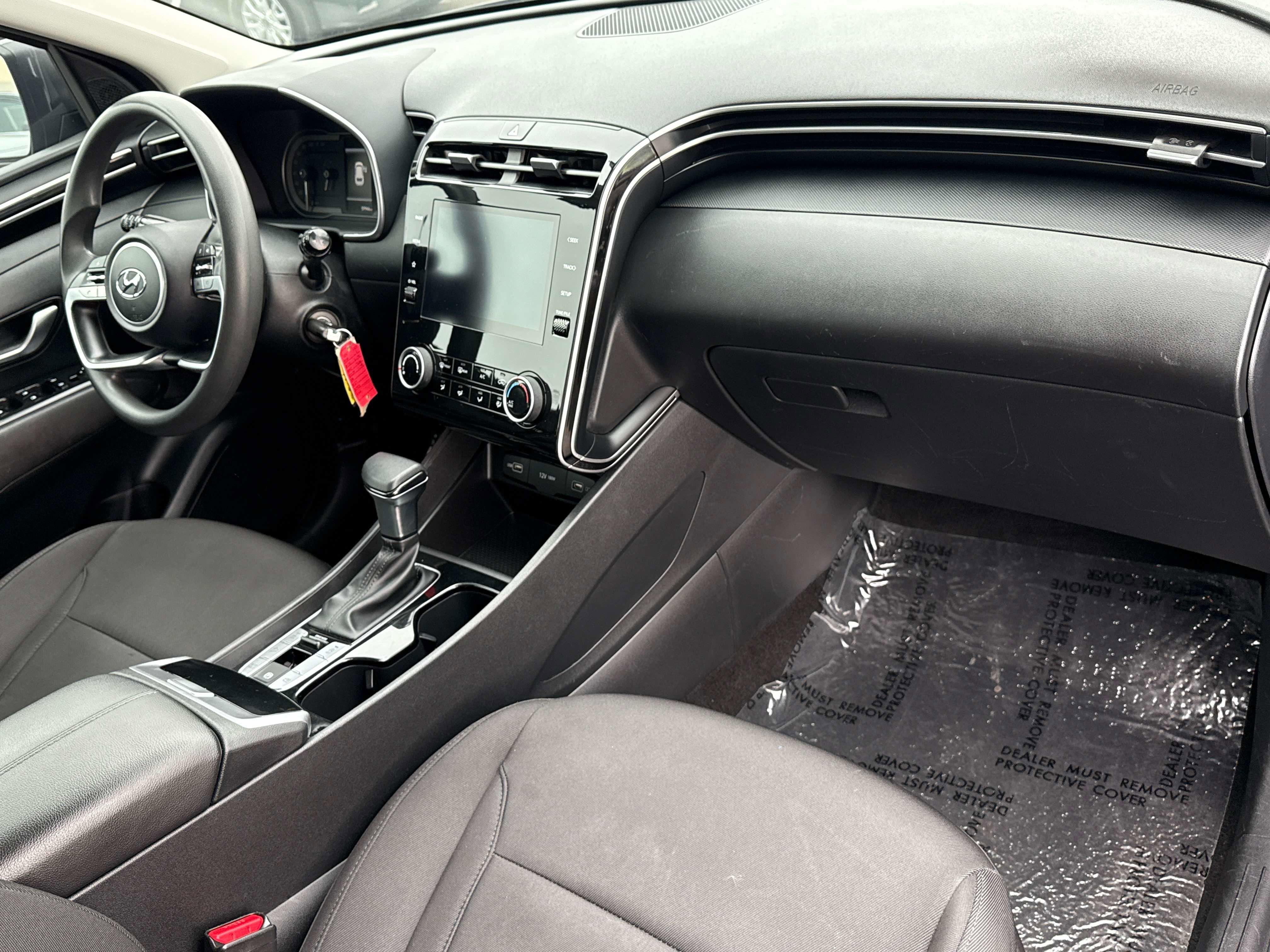 2022 Hyundai Tucson SE