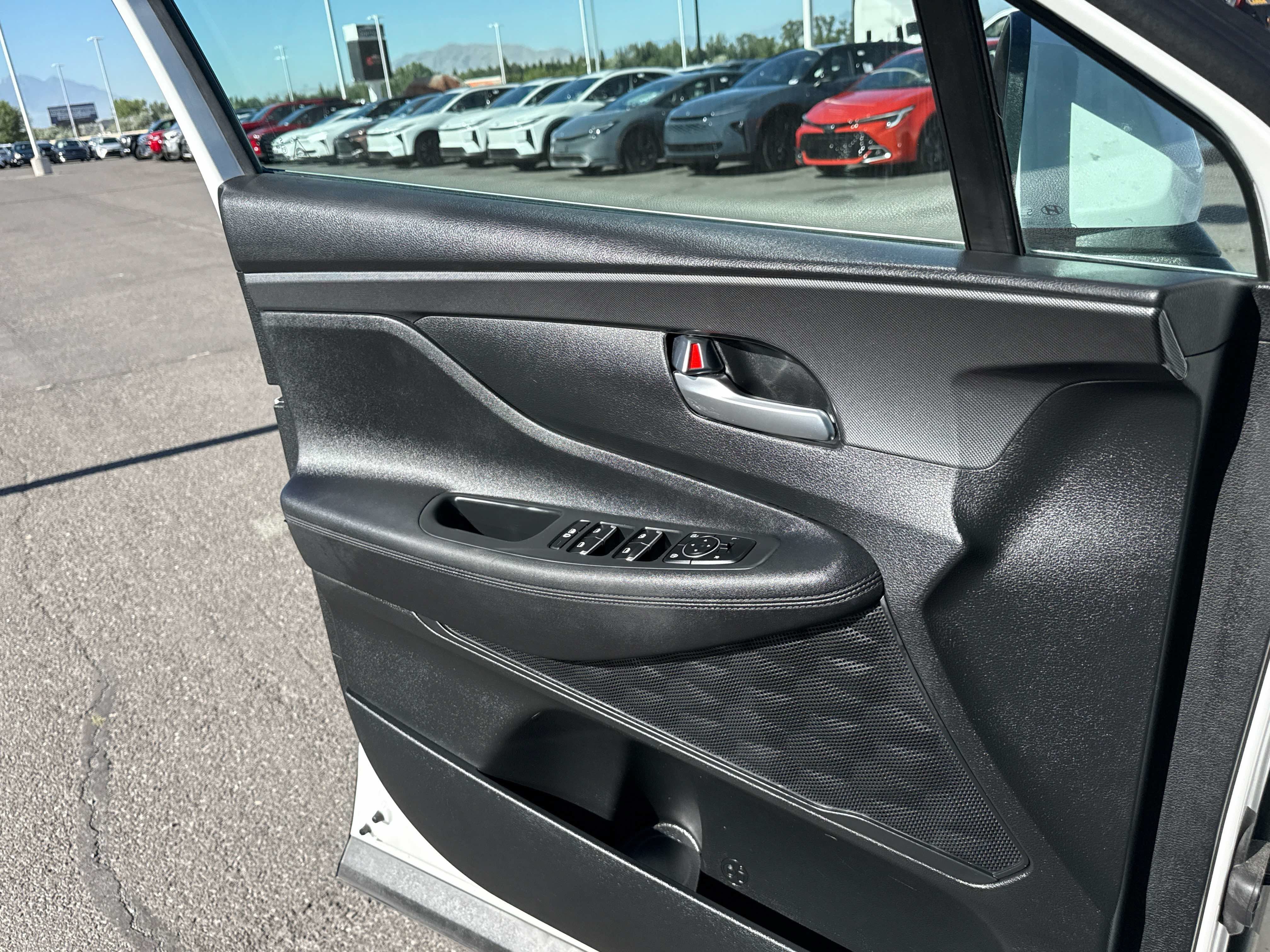 2023 Hyundai Santa Fe SE