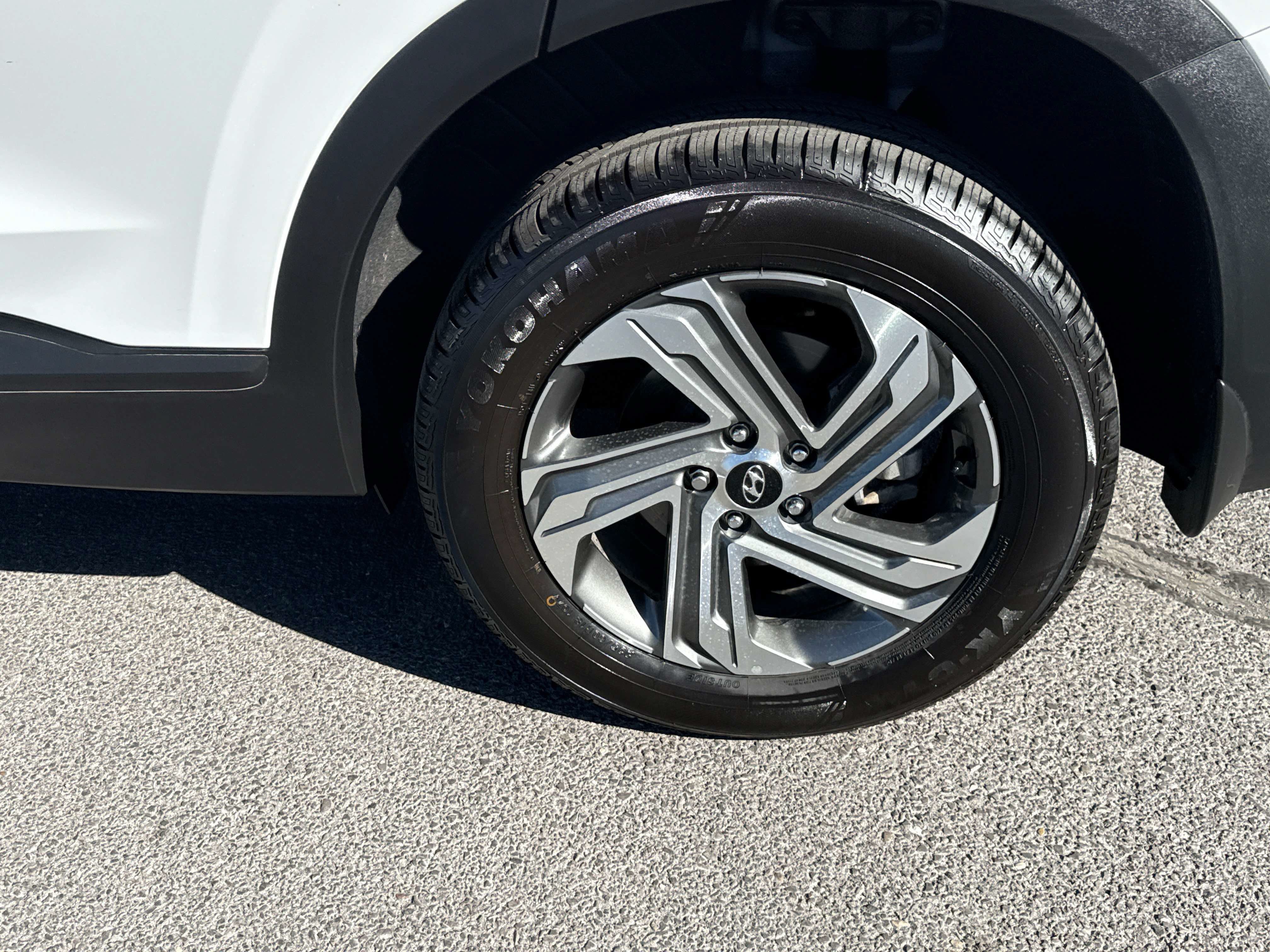 2023 Hyundai Santa Fe SE
