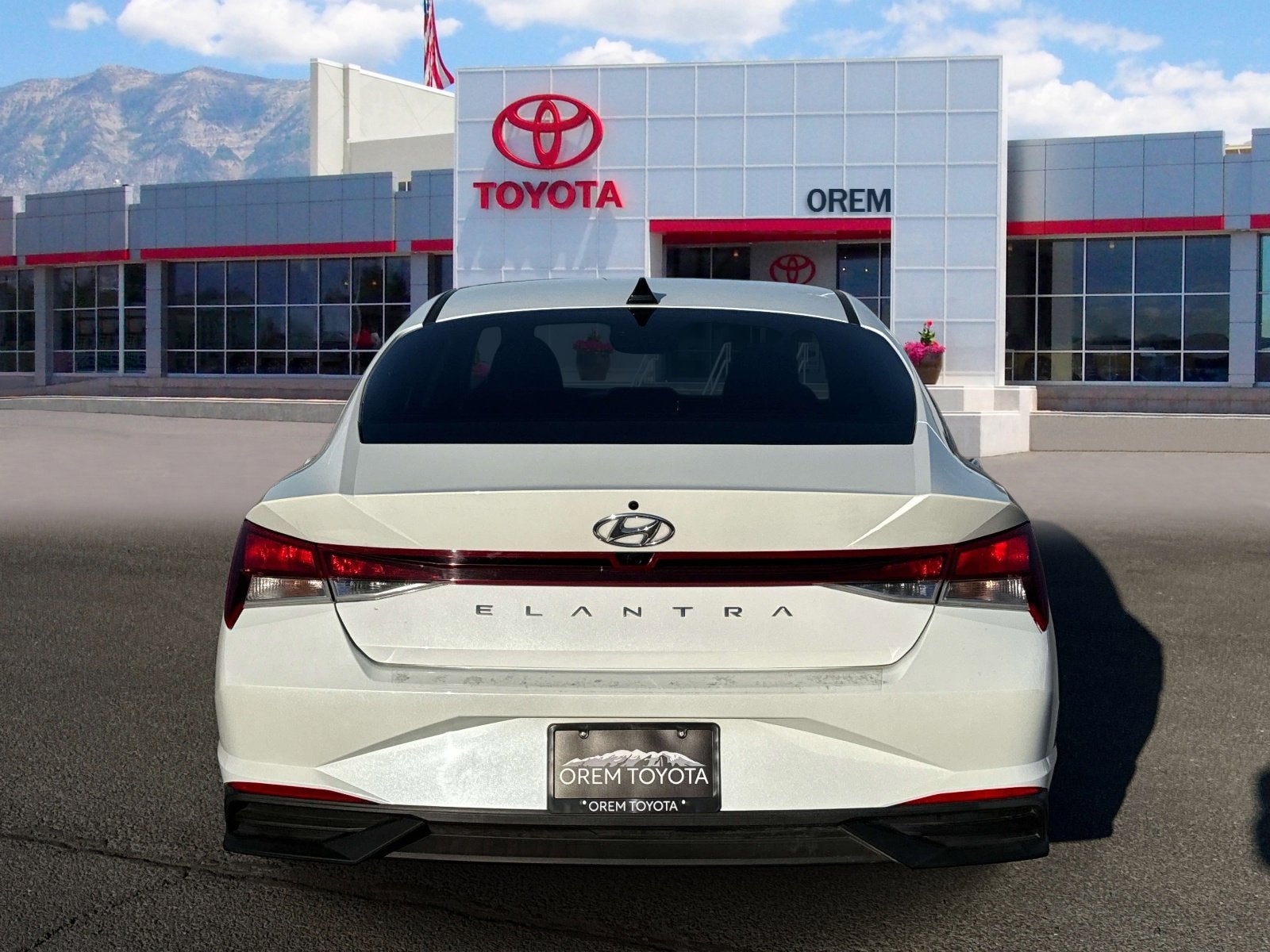 2022 Hyundai Elantra SEL