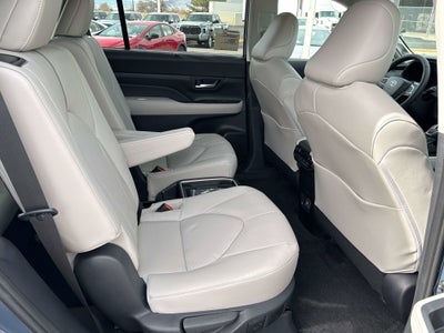 2026 Toyota Grand Highlander Platinum