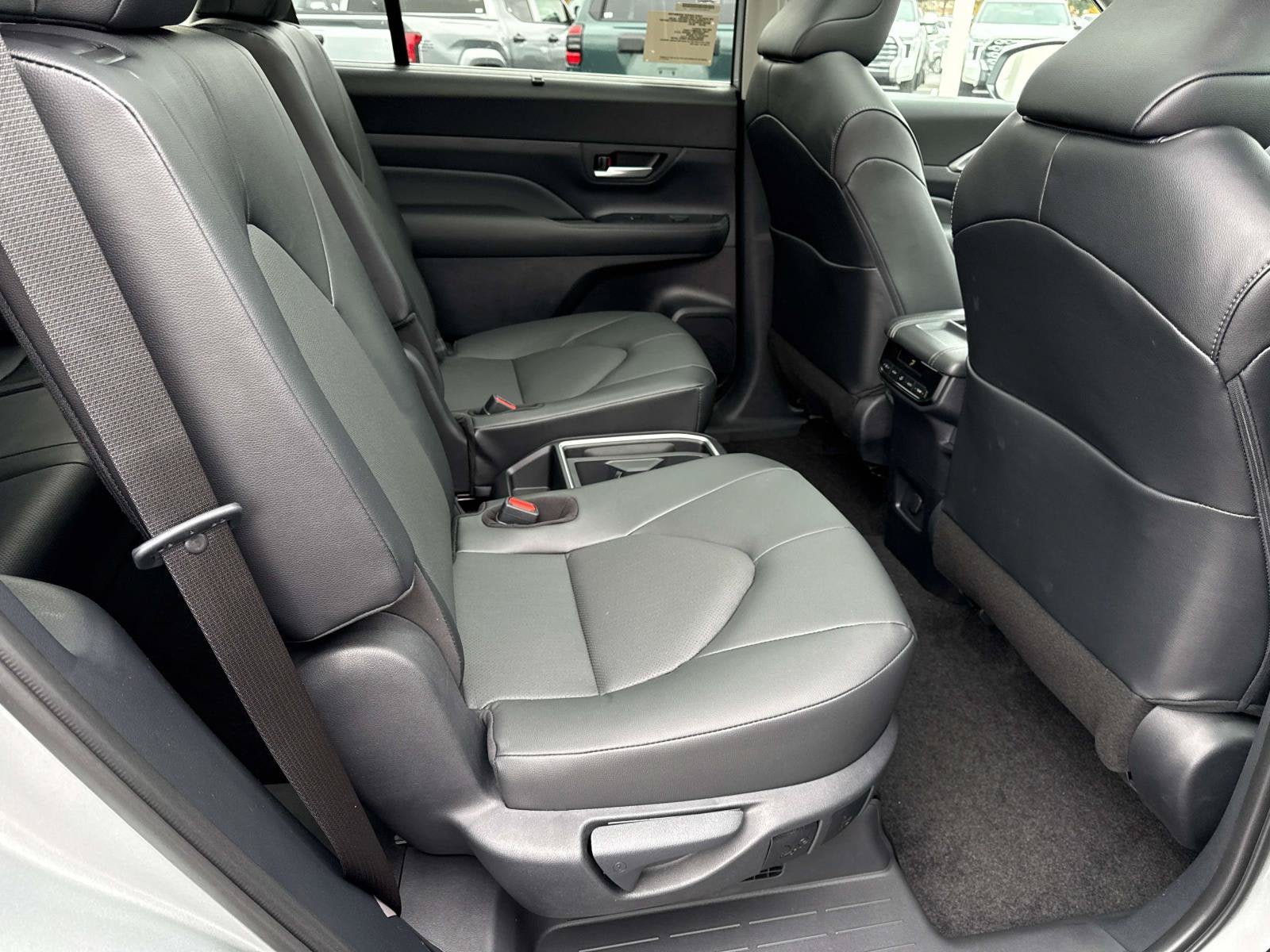 2026 Toyota Grand Highlander Hybrid Hybrid XLE