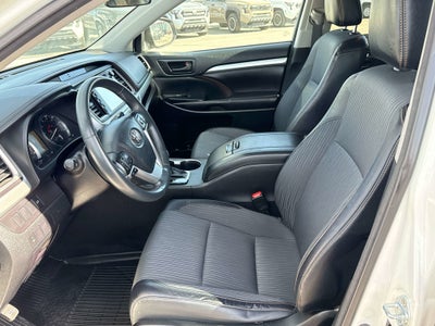 2016 Toyota HIGHLANDER LE Plus