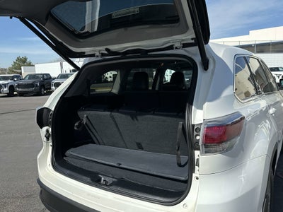 2016 Toyota HIGHLANDER LE Plus