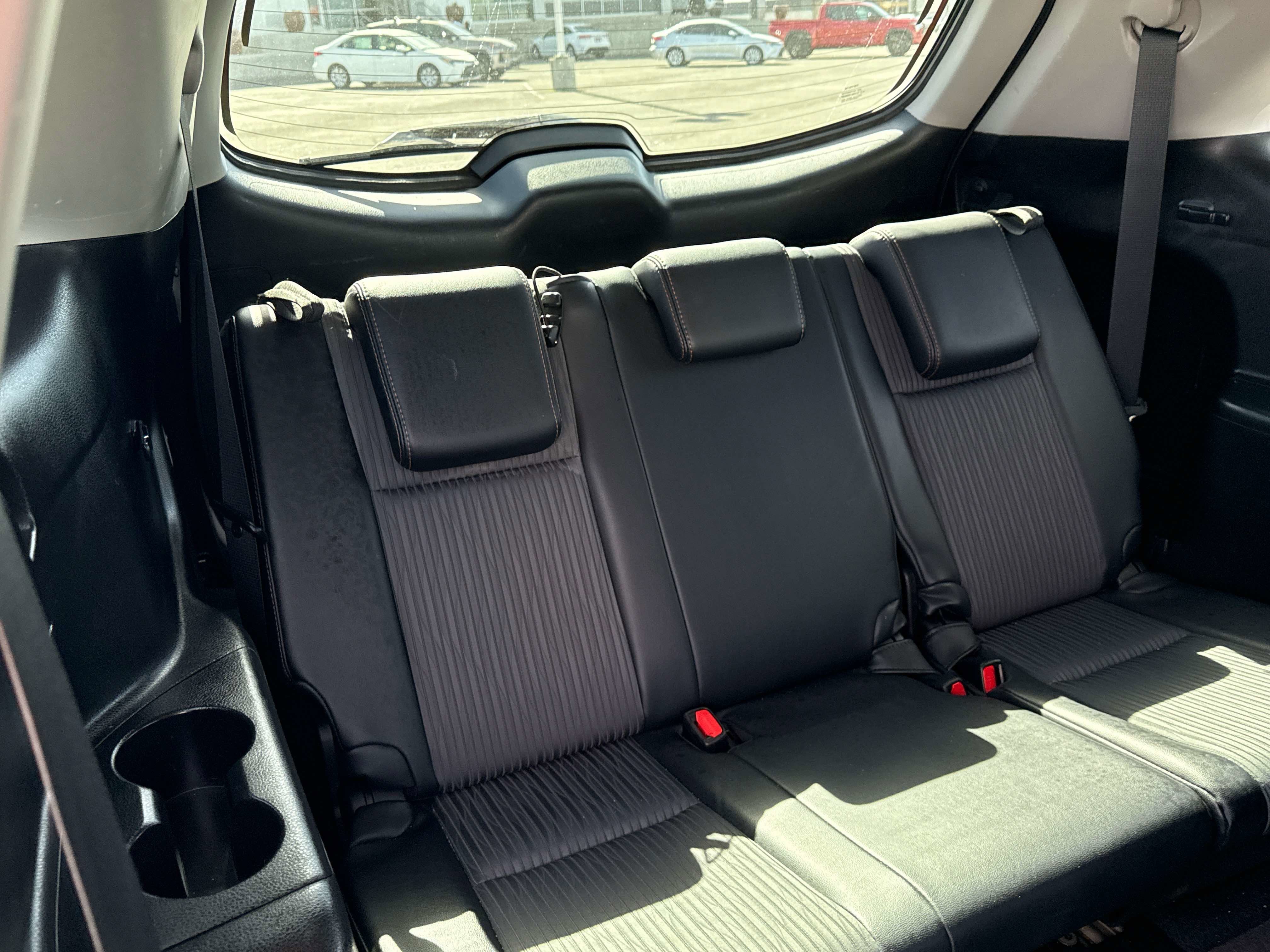 2016 Toyota HIGHLANDER LE Plus