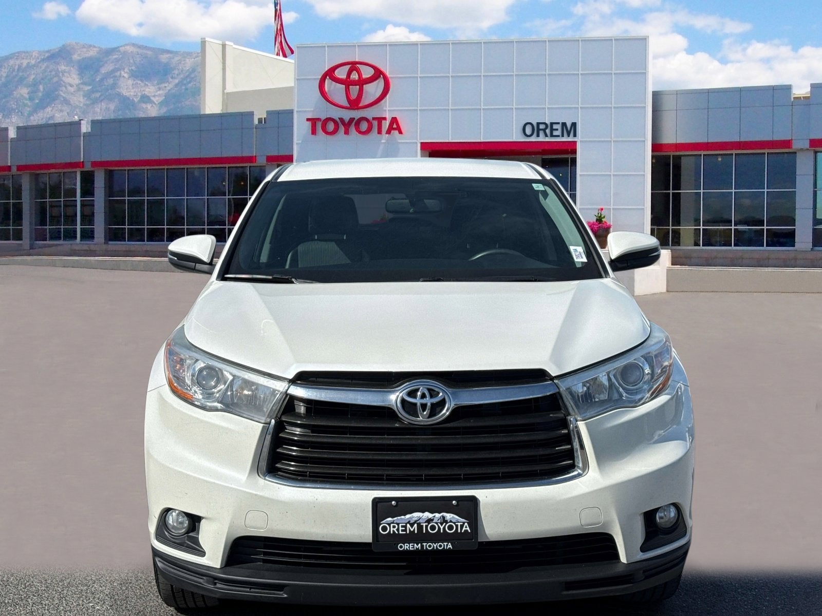 2016 Toyota HIGHLANDER LE Plus