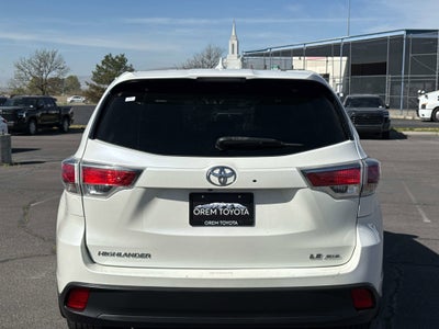 2016 Toyota HIGHLANDER LE Plus