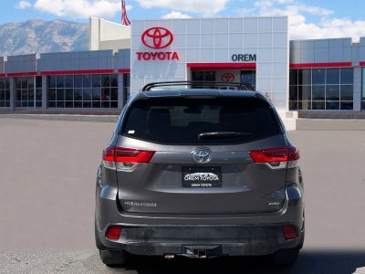 2019 Toyota HIGHLANDER LE