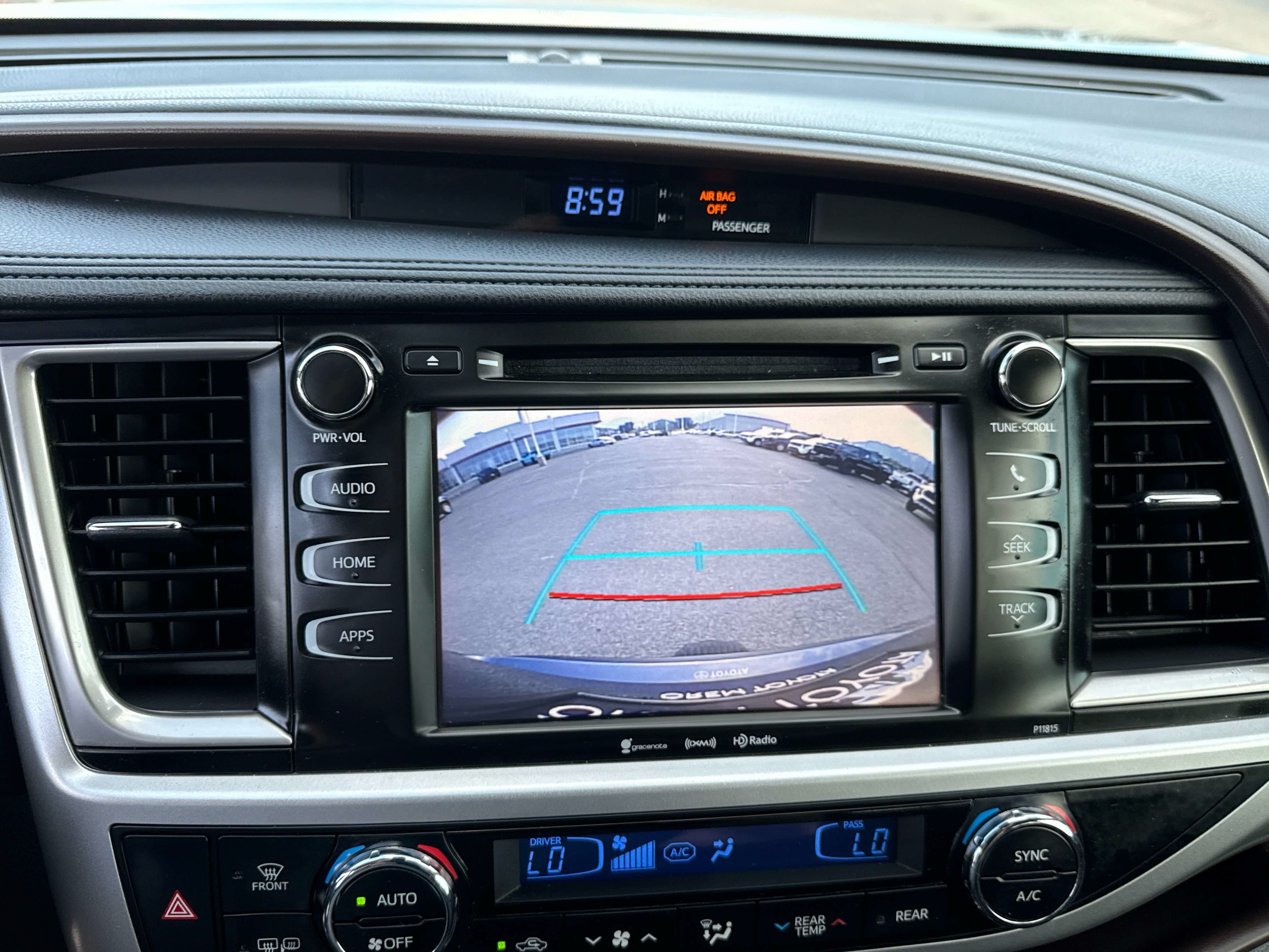 2019 Toyota Highlander LE