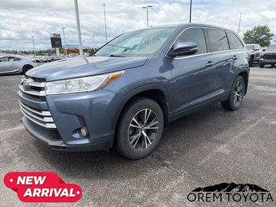 2019 Toyota Highlander LE