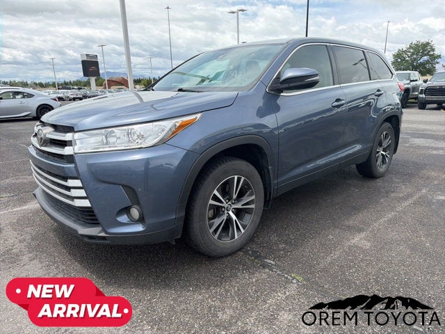 2019 Toyota Highlander LE