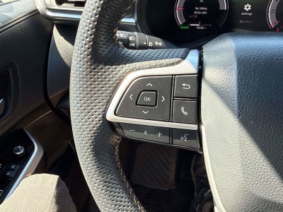 2025 Toyota Sienna Woodland Edition
