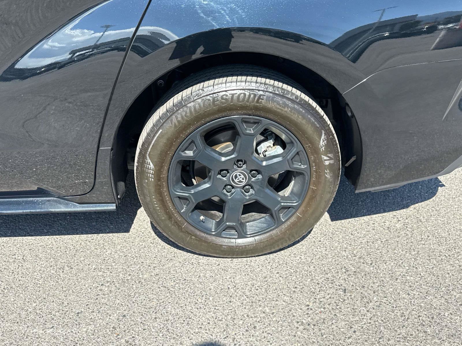 2025 Toyota Sienna Woodland Edition