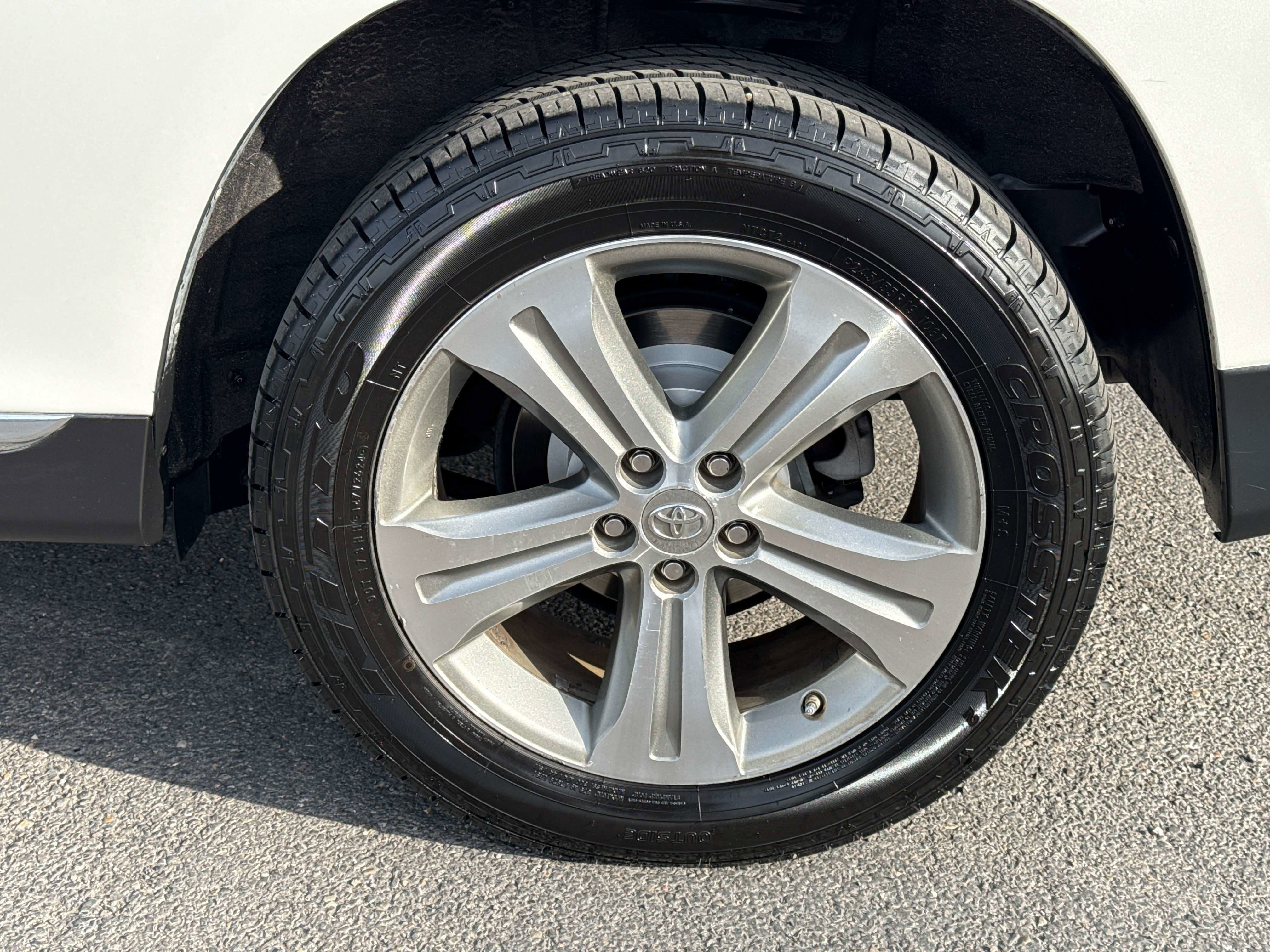 2011 Toyota HIGHLANDER LTD Limited