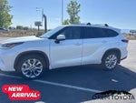 2022 Toyota HIGHLANDER Limited