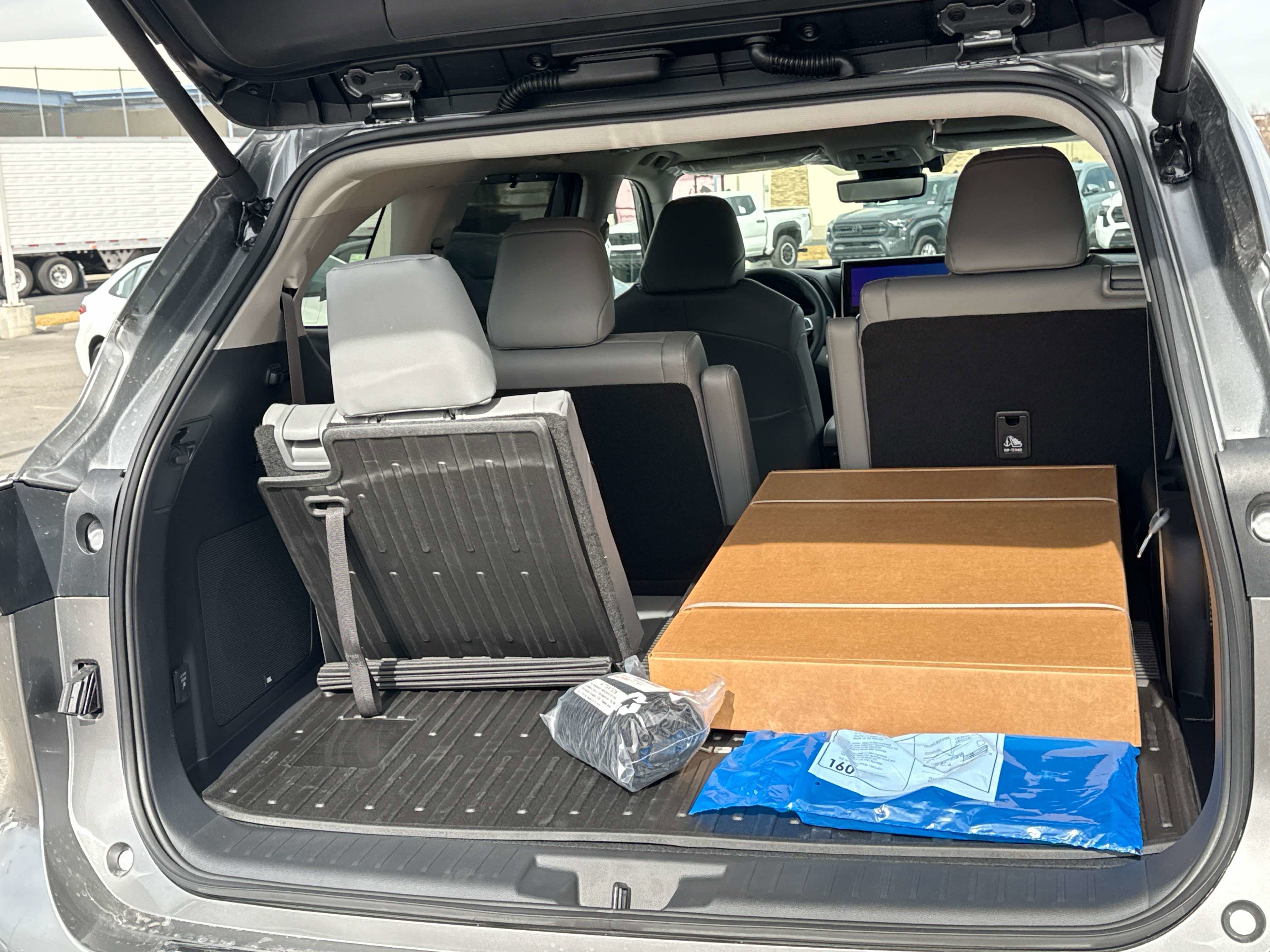 2026 Toyota Highlander Hybrid Hybrid Platinum