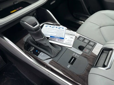 2026 Toyota Highlander Hybrid Hybrid Platinum