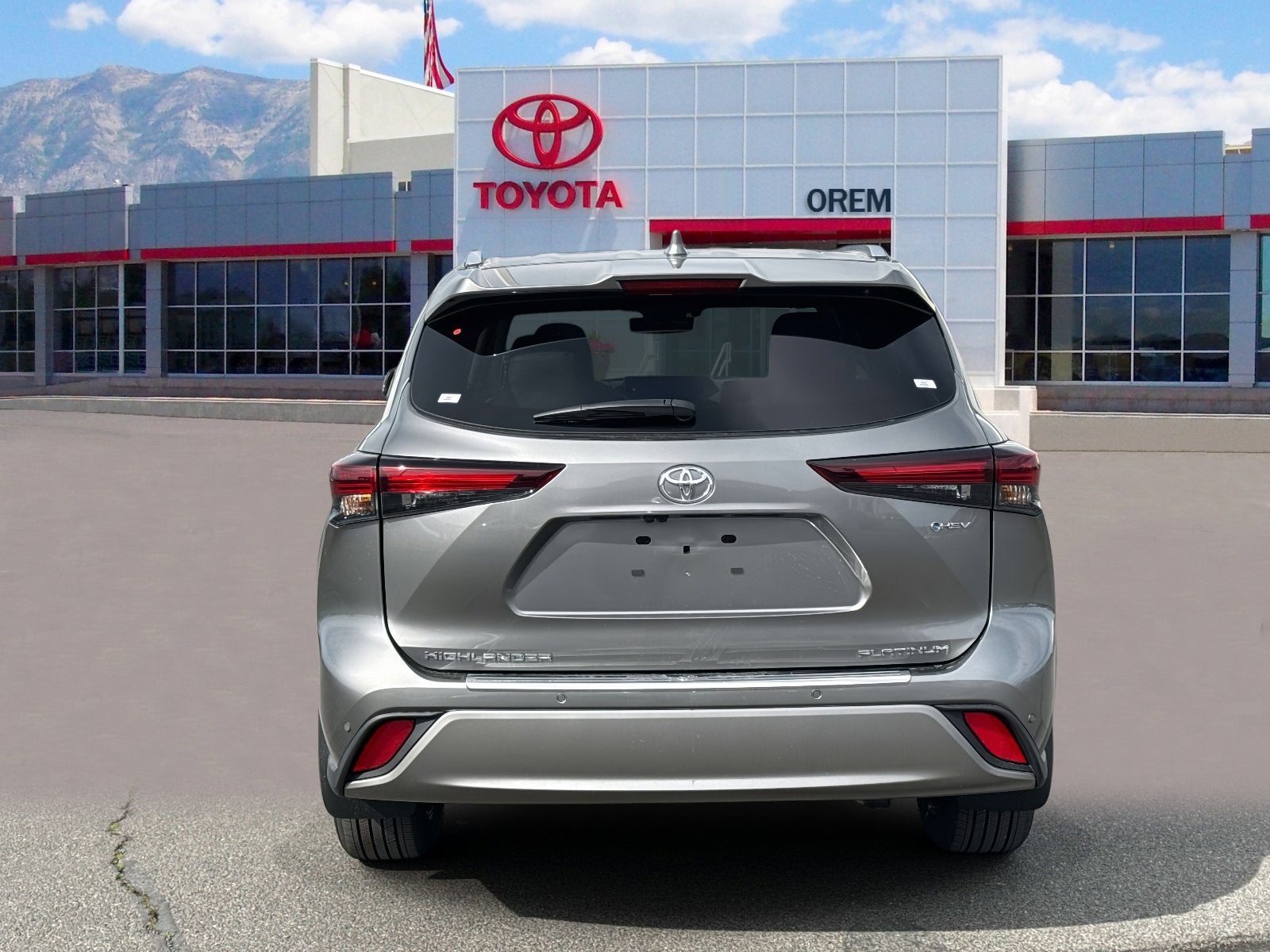 2026 Toyota Highlander Hybrid Hybrid Platinum