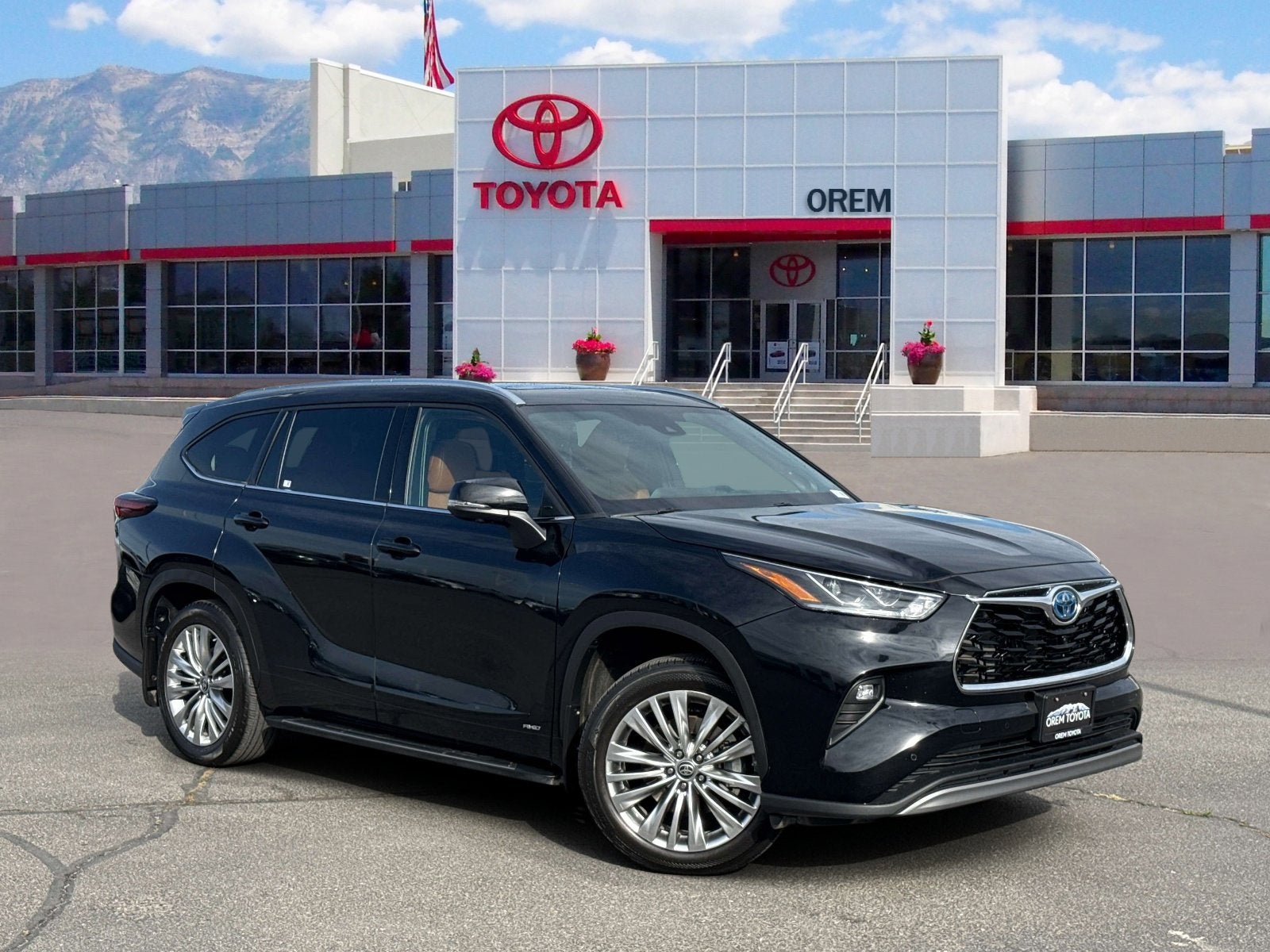2024 Toyota Highlander Hybrid Hybrid Platinum