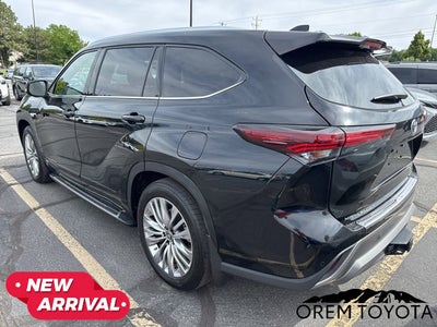 2024 Toyota Highlander Hybrid Hybrid Platinum