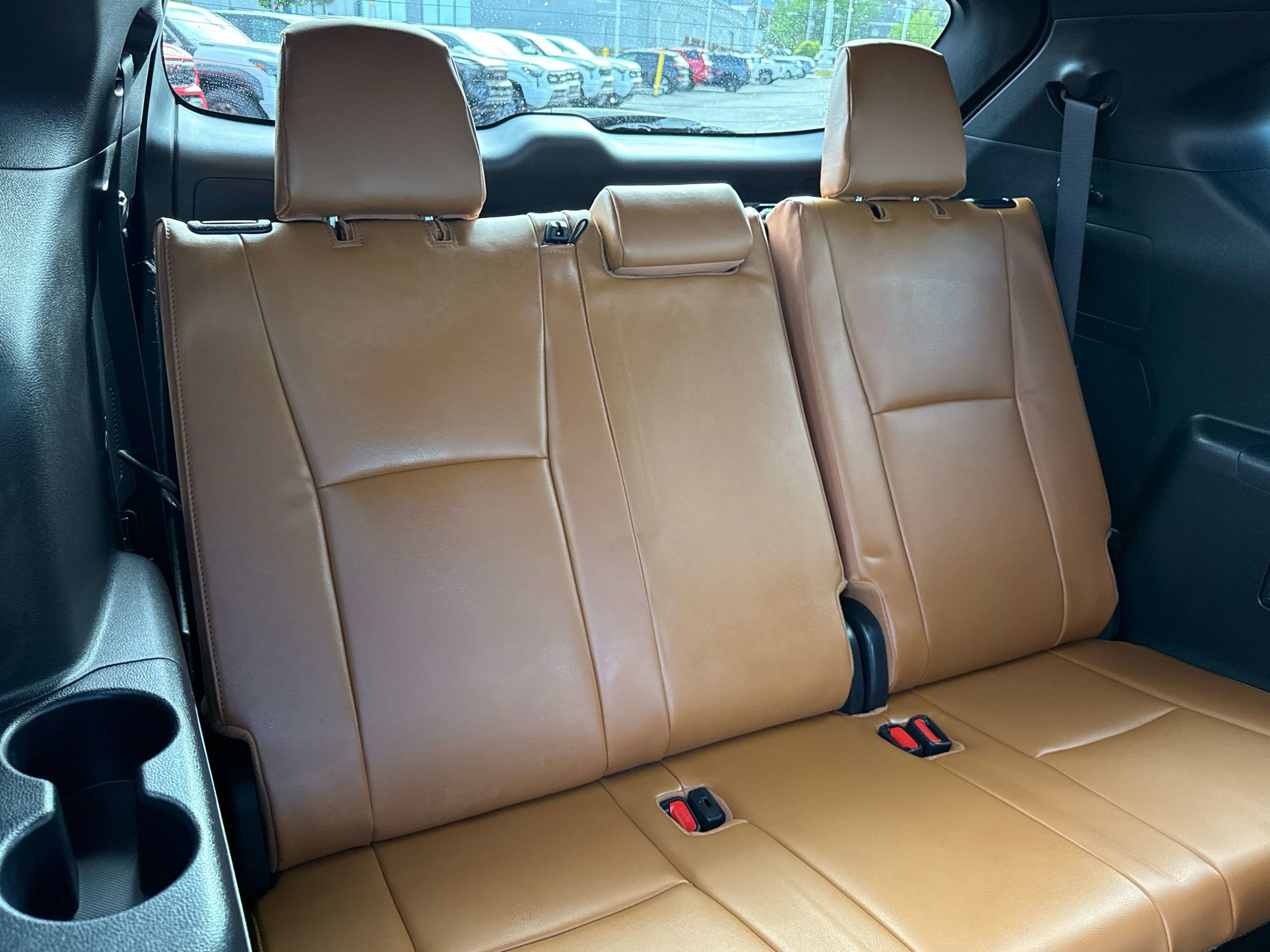 2024 Toyota Highlander Hybrid Hybrid Platinum