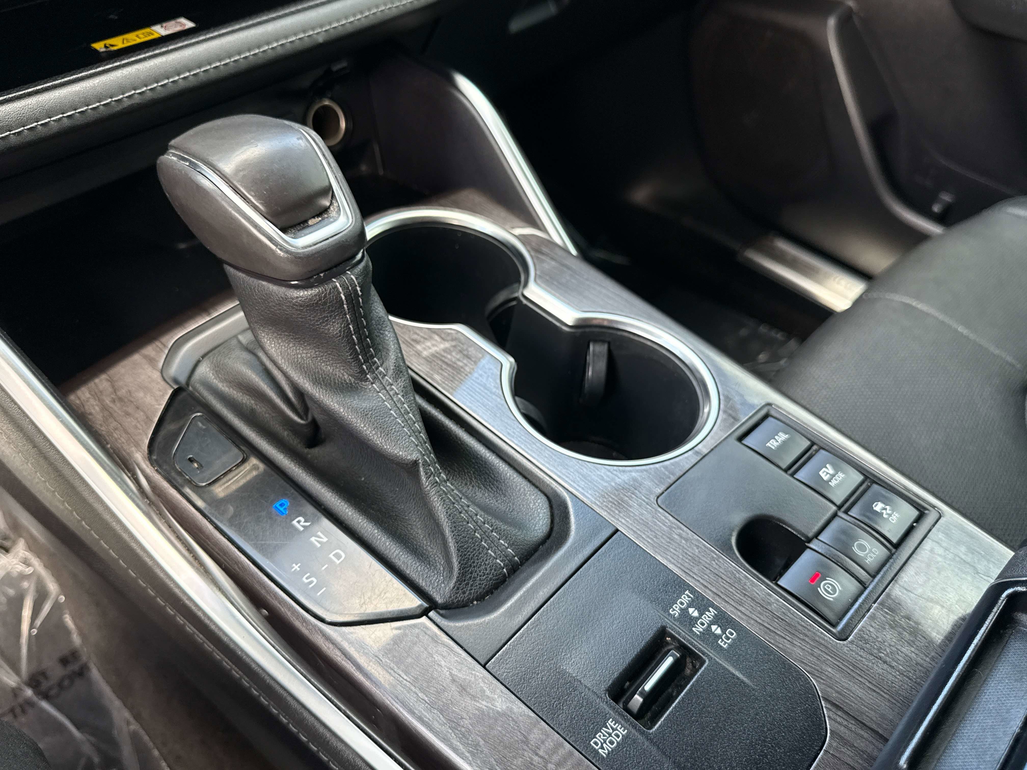 2023 Toyota Highlander Hybrid Hybrid Platinum