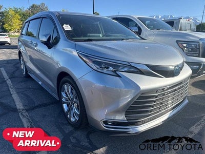 2023 Toyota SIENNA PLATINUM Platinum