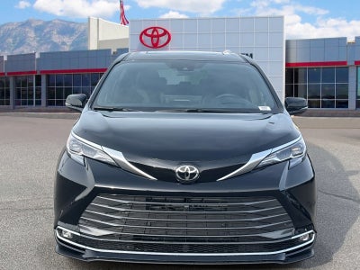 2026 Toyota Sienna Platinum