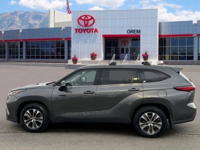 2021 Toyota HIGHLANDER HYBRD Hybrid XLE