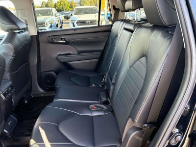 2022 Toyota Highlander Hybrid Hybrid XLE