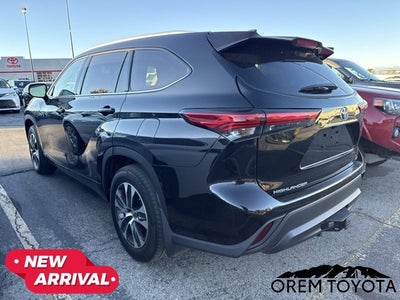 2022 Toyota Highlander Hybrid Hybrid XLE