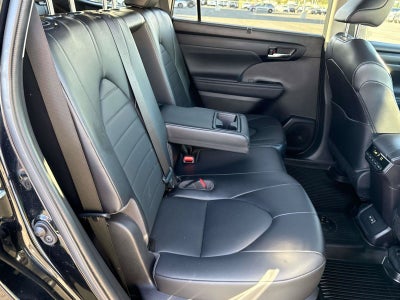 2022 Toyota Highlander Hybrid Hybrid XLE