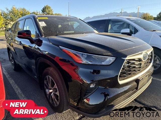 2022 Toyota Highlander Hybrid Hybrid XLE