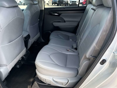 2021 Toyota Highlander Hybrid Hybrid XLE