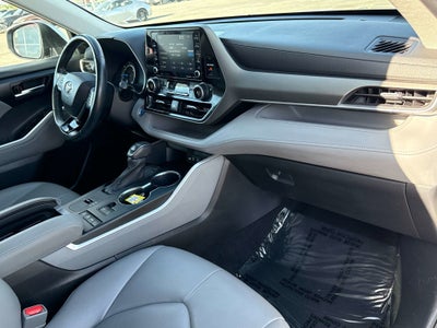 2021 Toyota Highlander Hybrid Hybrid XLE