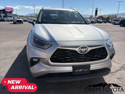 2021 Toyota HIGHLANDER XLE