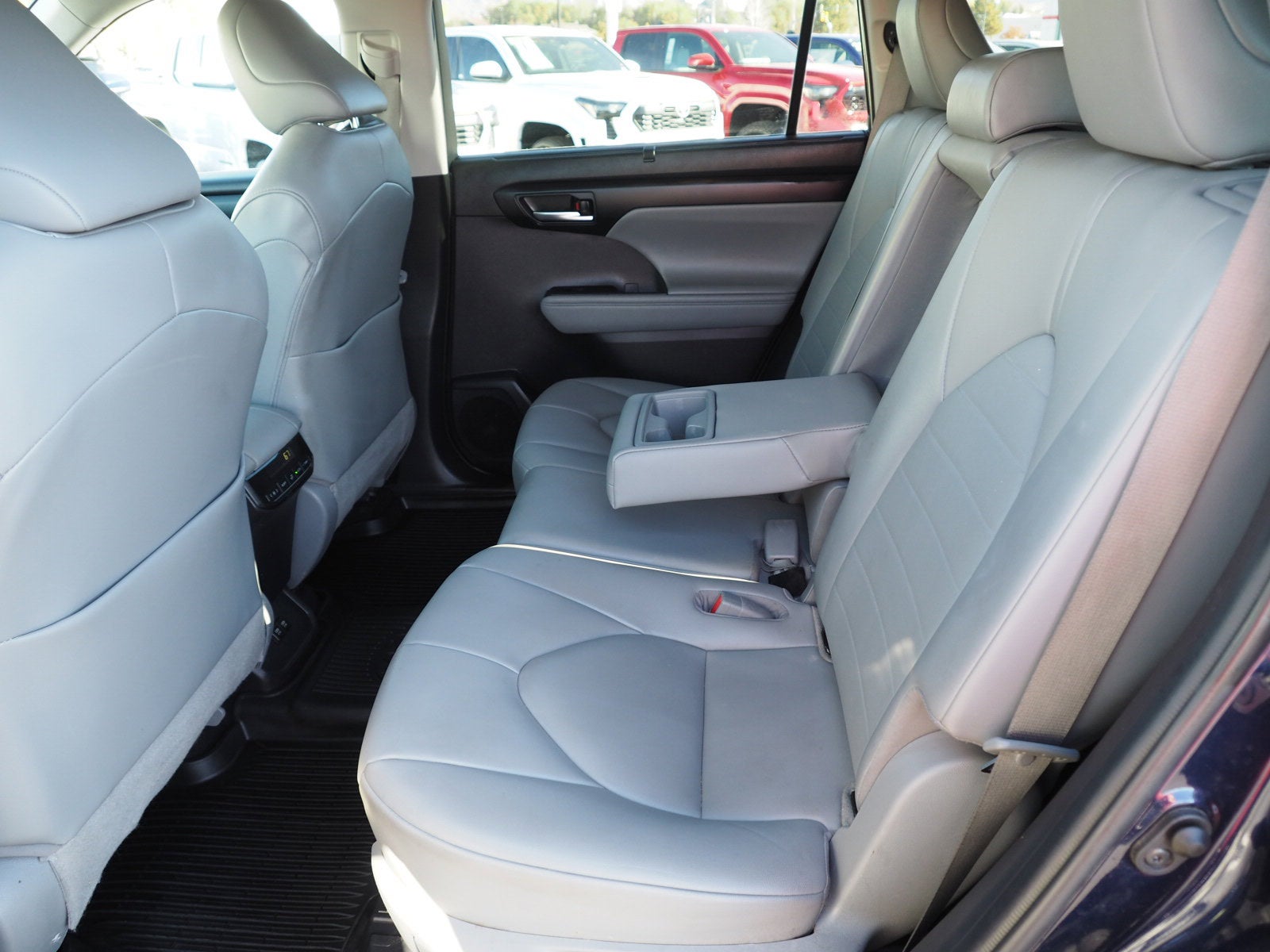 2021 Toyota HIGHLANDER HYBRD Hybrid XLE