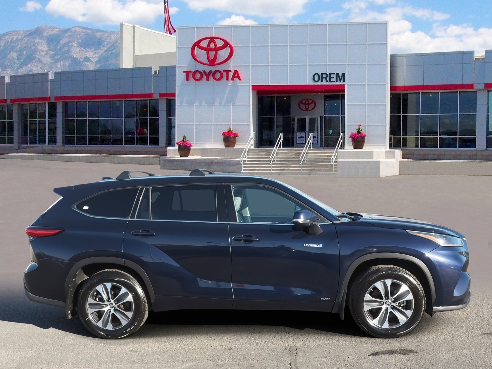 2021 Toyota HIGHLANDER HYBRD Hybrid XLE