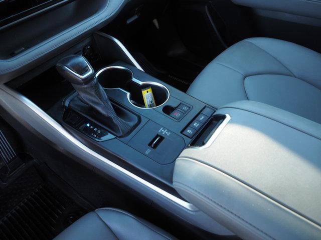 2021 Toyota HIGHLANDER HYBRD Hybrid XLE