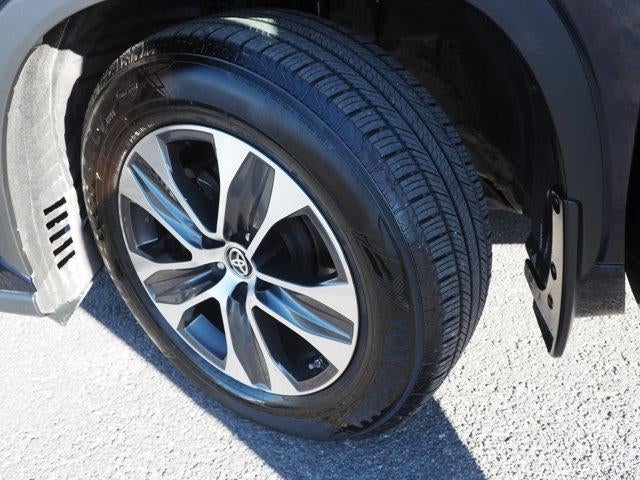 2021 Toyota HIGHLANDER HYBRD Hybrid XLE