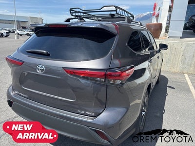 2022 Toyota Highlander XLE